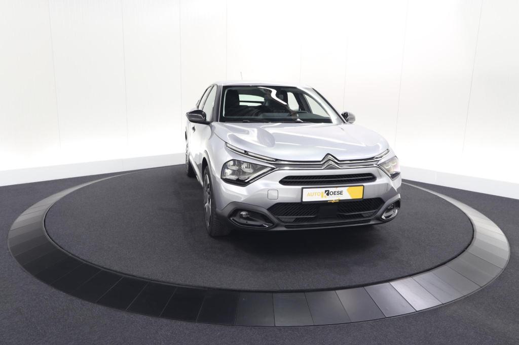 Citroen C4 puretech 130 feel | trekhaak | camera | allseason banden | clima