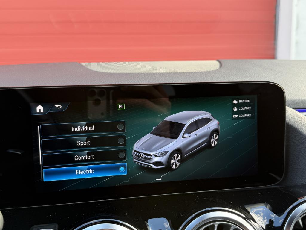 Mercedes-Benz Gla-klasse 250 e amg line | carplay | camera | rijklaar inclu
