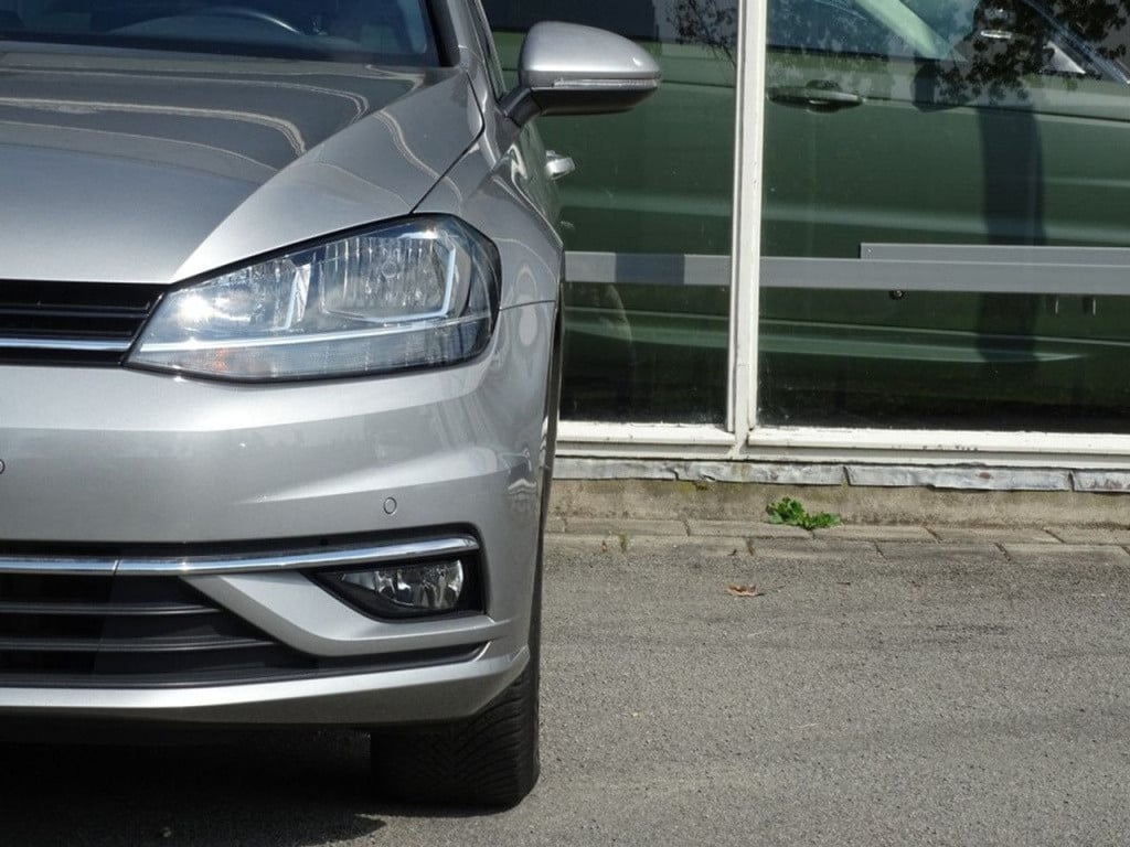Volkswagen Golf 1.0 tsi comfortline automaat | navi | bluetooth