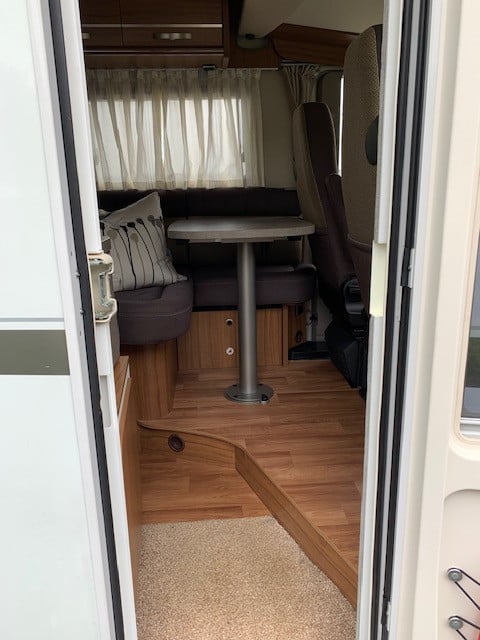 Camper