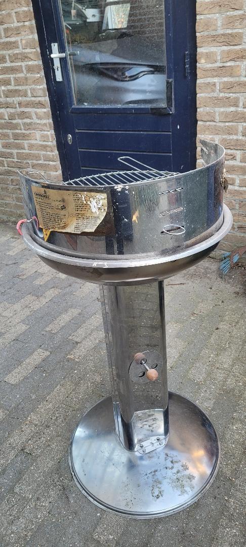 BBQ houtskool in RVS