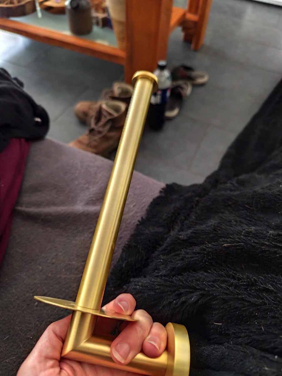 Rolhouder Geborsteld Messing/Goud – Nieuw