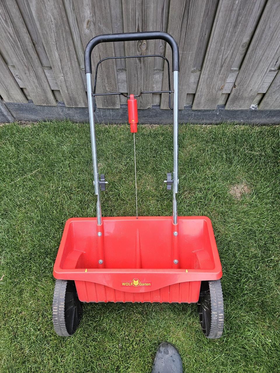 Wolf- Garten Strooiwagen WE 430 Perfect