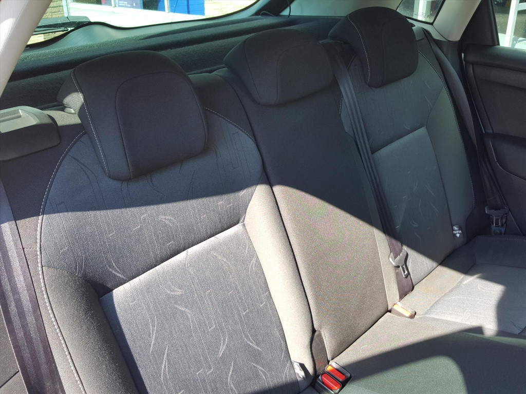 Citroen C4 1.2 e-thp 131pk exclusive navigatie | cruise & climate control |