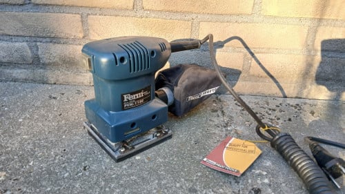 Vlakschuurmachine Ferm nieuw te koop