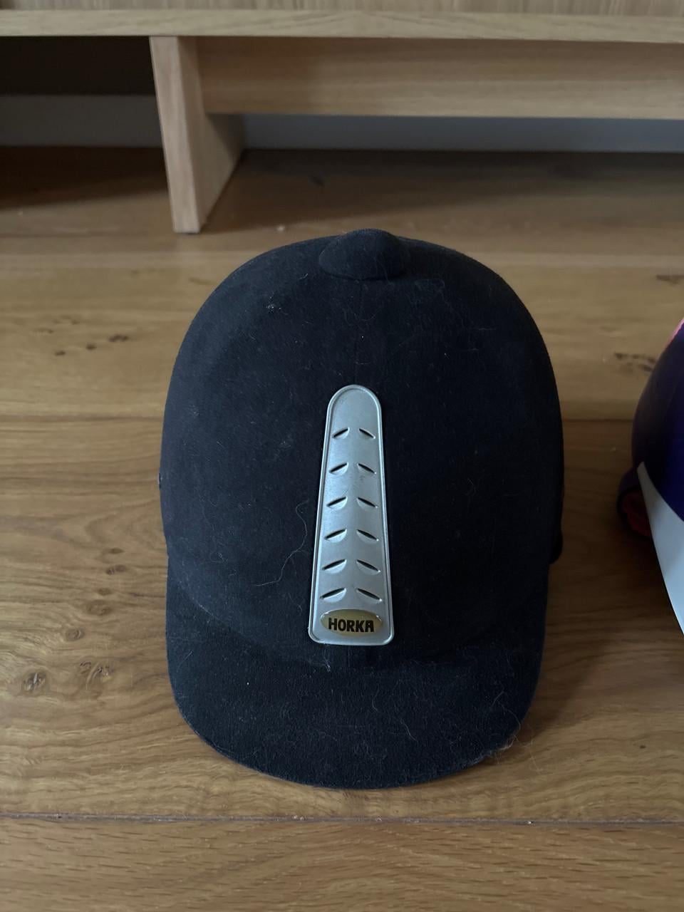 Paardrij caps