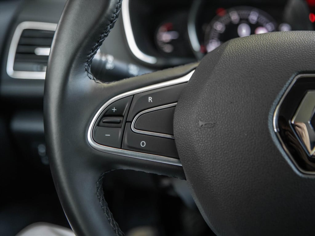 Renault Megane 1.2 energy tce 130pk bose | navigatie | camera | park. senso