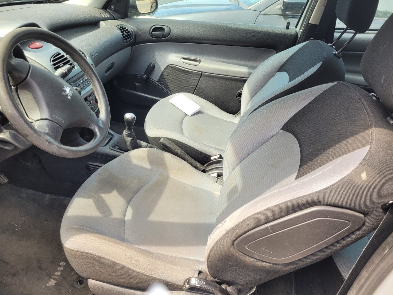 Peugeot 206 1.4 XR Gentry  Apk 20-7-2026