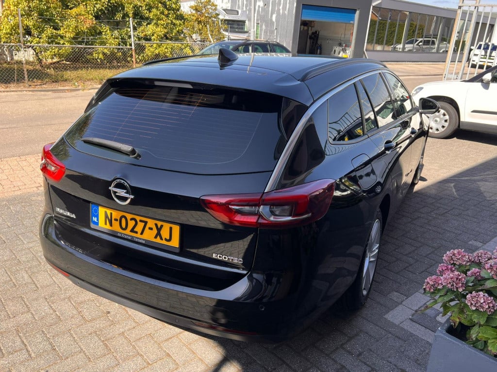 Opel Insignia sports tourer 1.5 turbo ecotec business executive