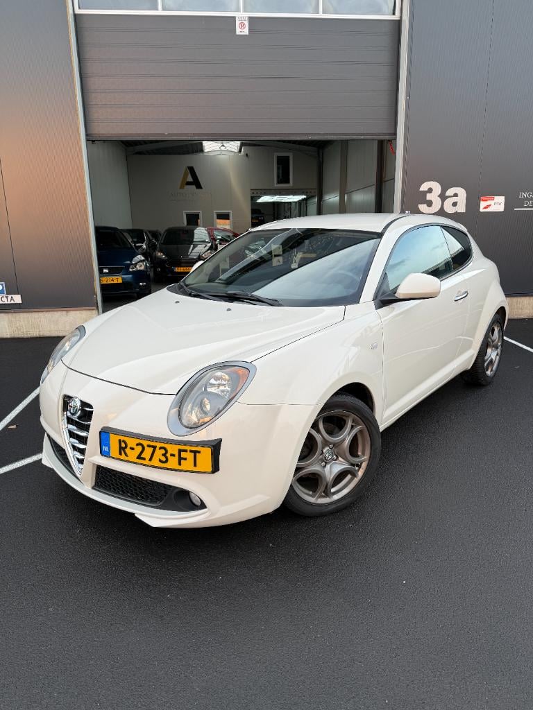 Alfa Romeo MiTo 1.4t - sbk - lage kmstand