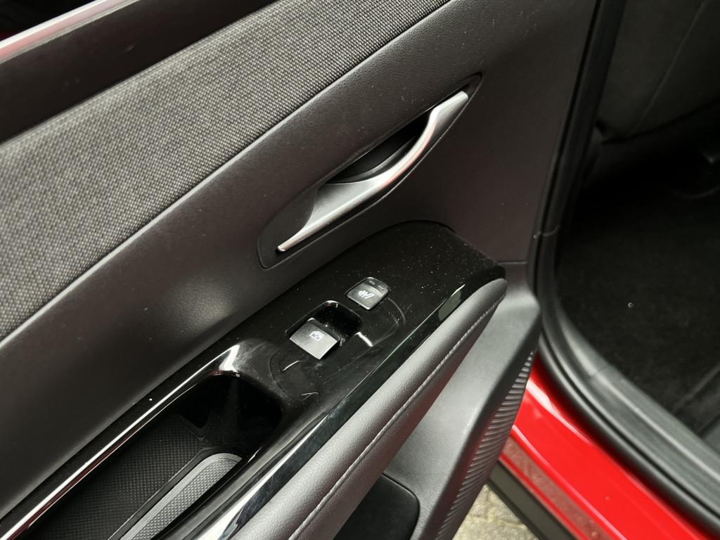 Hyundai Tucson 1.6 t-gdi hev comfort plus sky | schuif/kanteldak | trekhaak