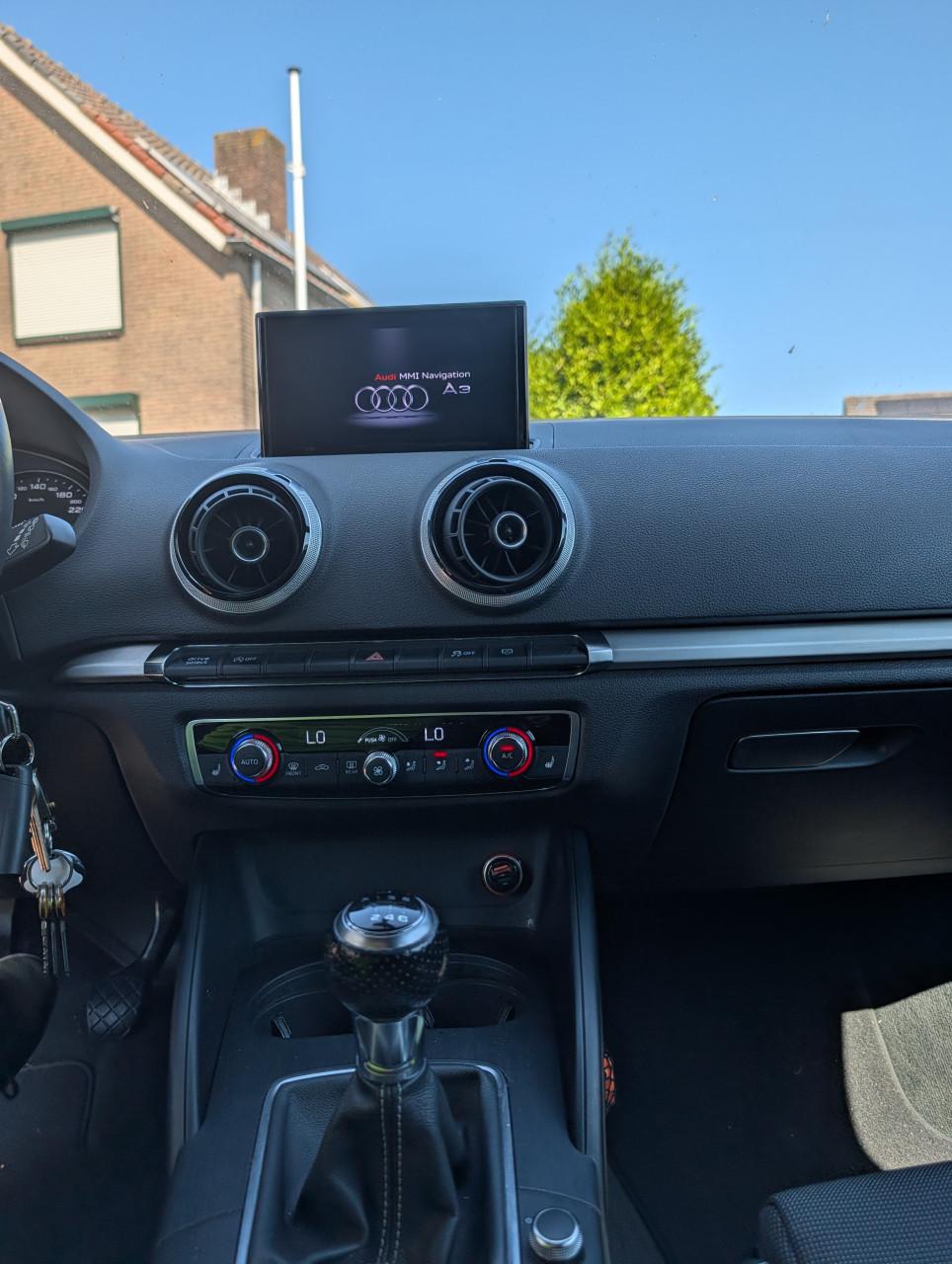 Audi A3 Sportback 1.2 TFSI, Ambition S-line, veel opties.