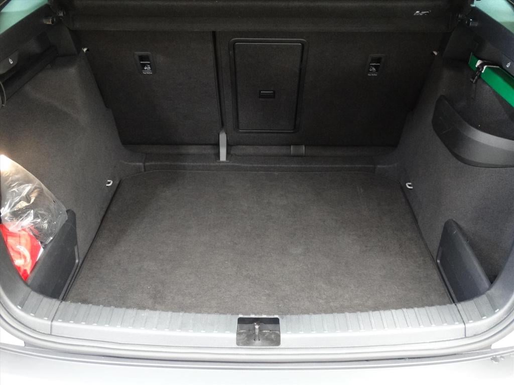 Skoda Karoq 1.0 tsi greentech 115pk ambition business