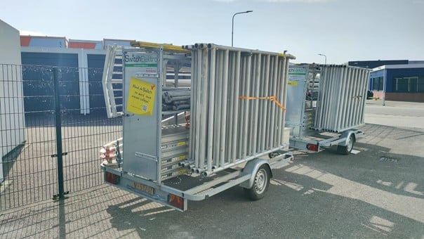 2x ROLSTEIGER + AANHANGWAGEN + DAKRANDBEVEILIGING