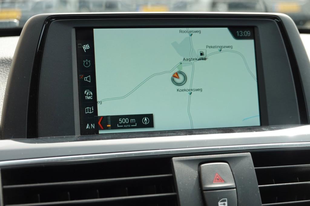 BMW 3-serie 320i executive