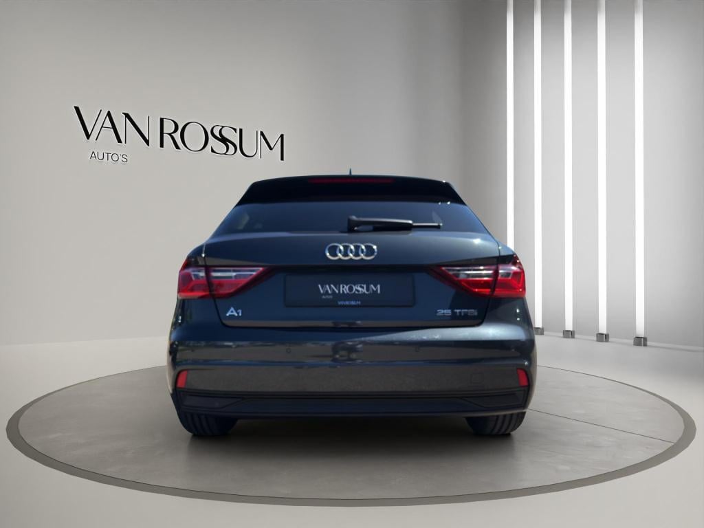 Audi A1 Sportback 25 tfsi | digital dash | parksensors v+a | navi | 18"| ai