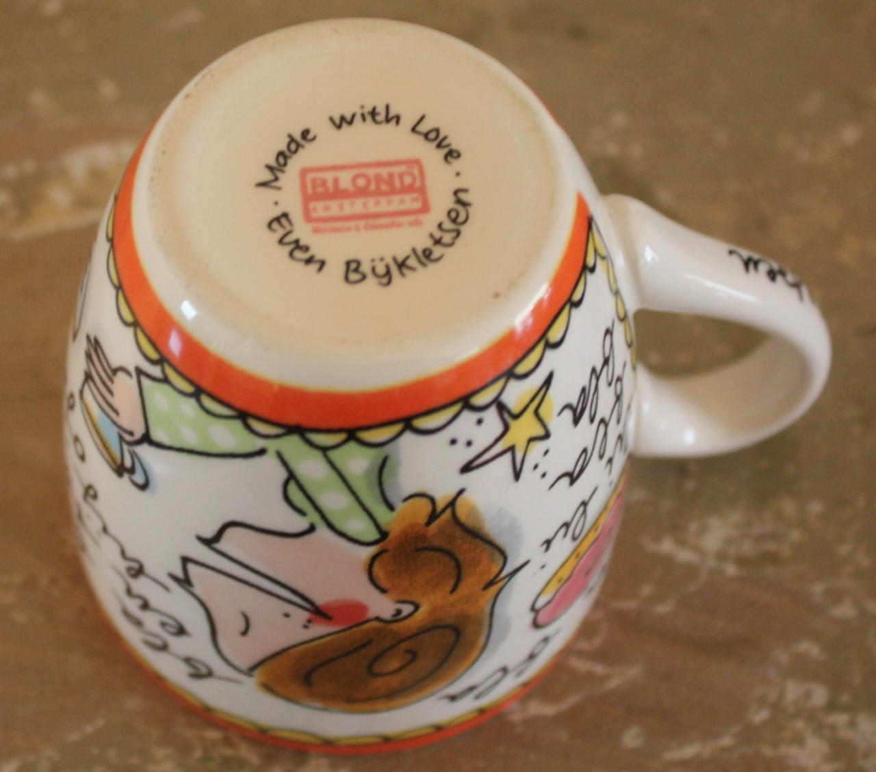 Nieuwe mok blond even bij kletsen