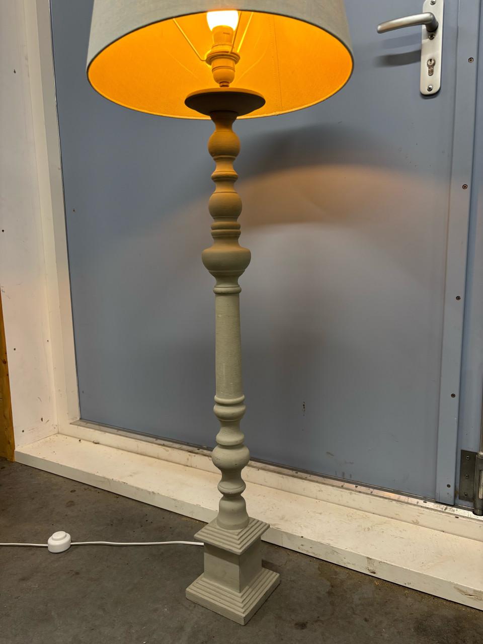 Vloerlamp
