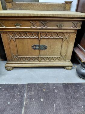 Klein eiken dressoir/buffetkast