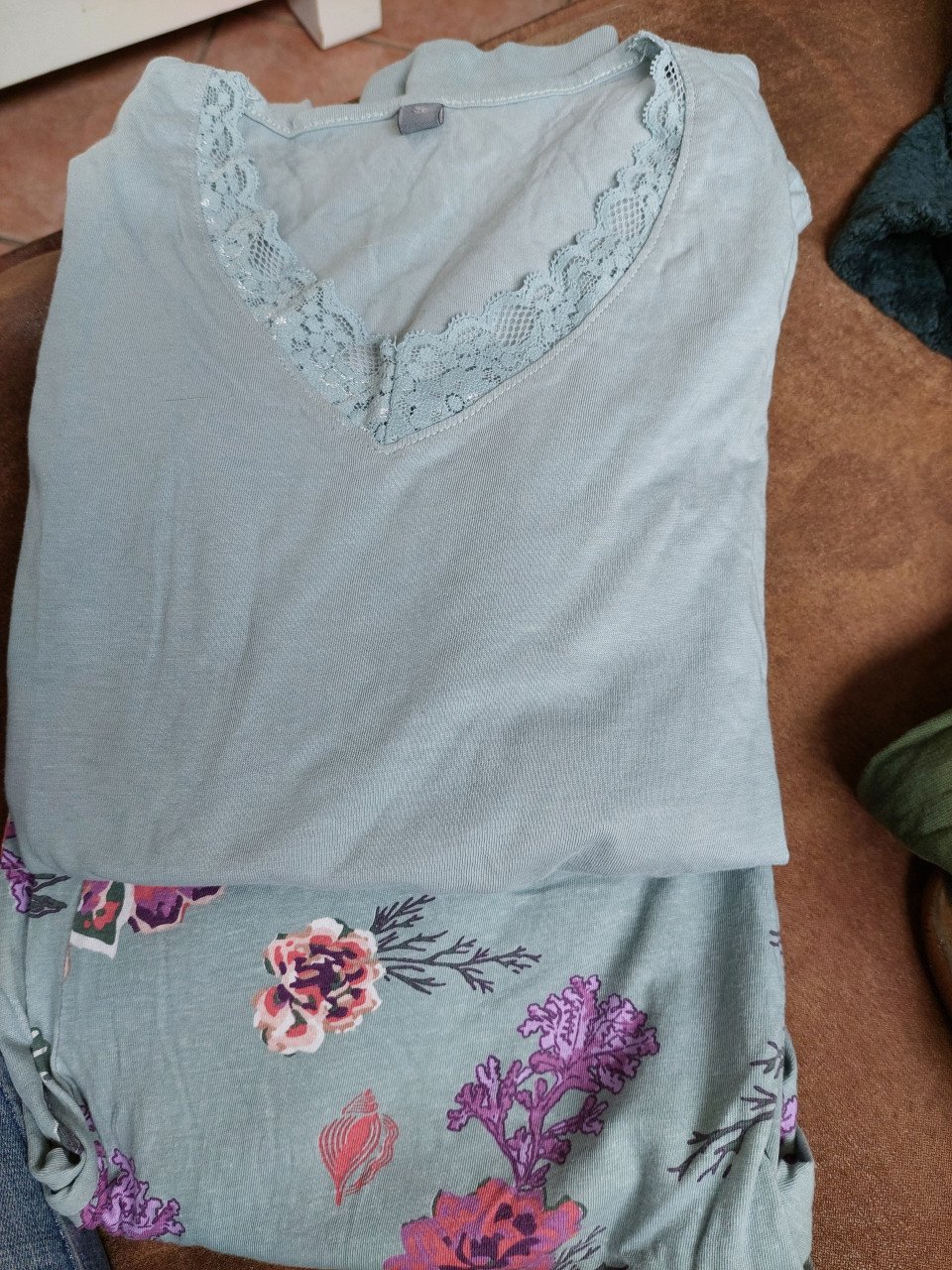 Nieuwe Zeeman damespyama mt small groen gebloemd