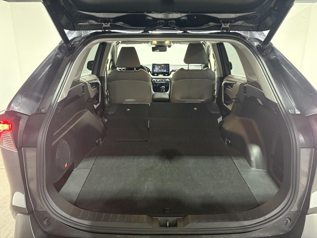 Toyota Rav4 2.5 hybrid awd exec.