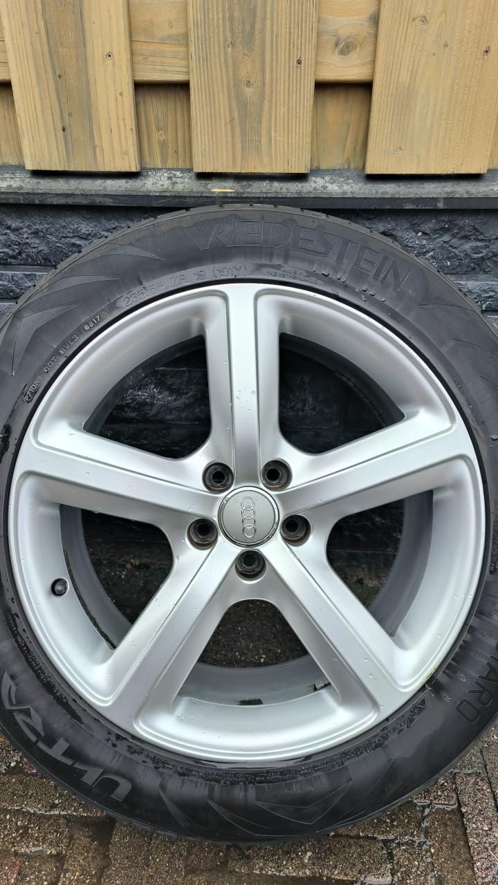 19" Originele velgen Audi Q5 2010 8Jx19 ET39