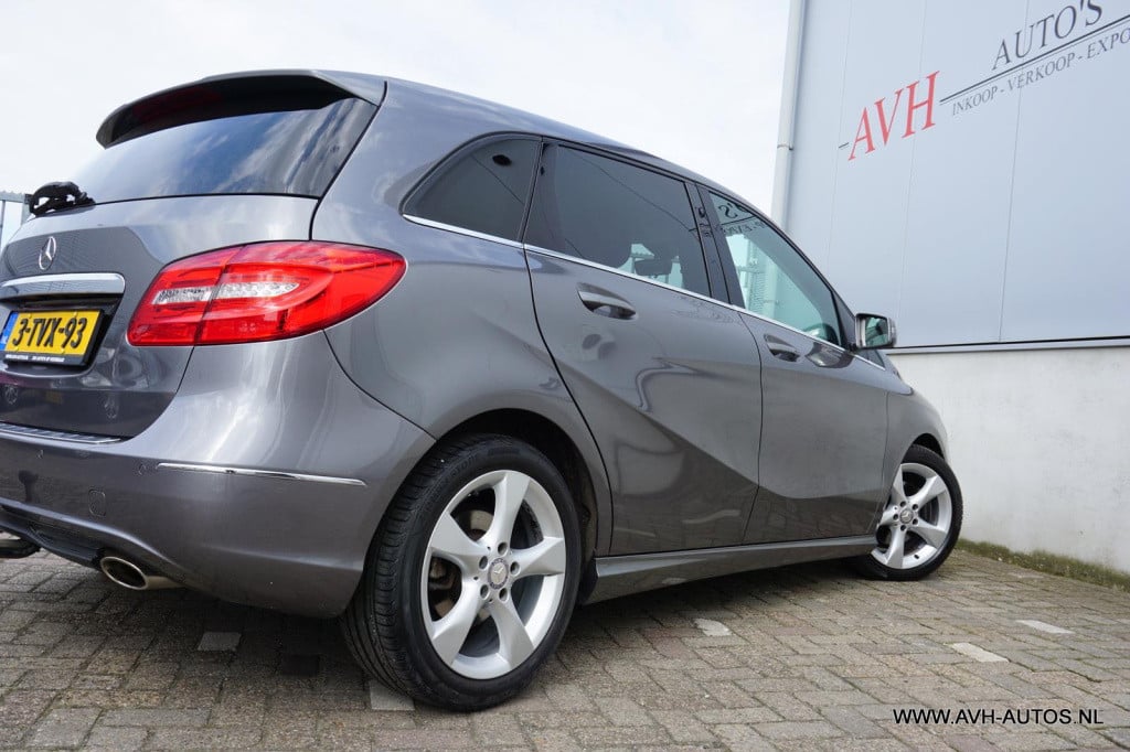 Mercedes-Benz B-Klasse 180 ambition