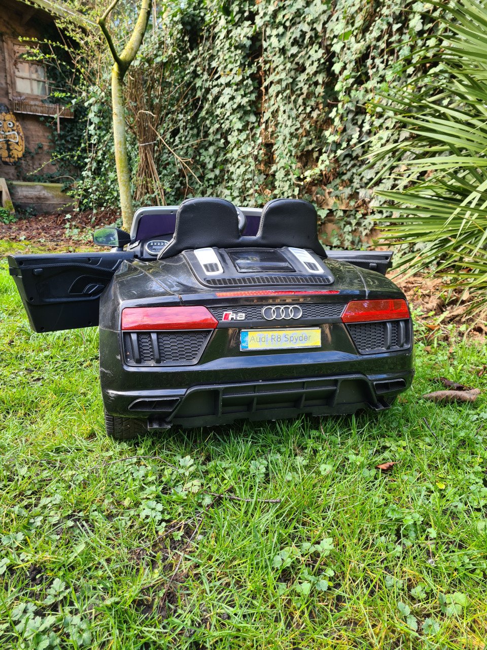 Audi electrische kinderauto R8 Spyder