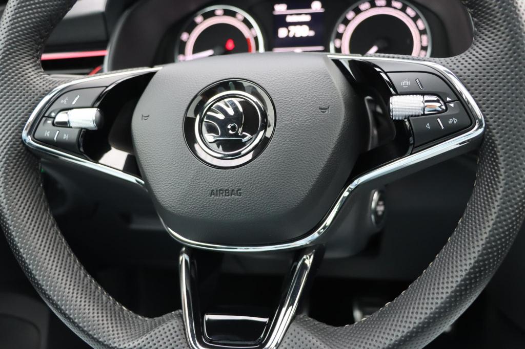 Skoda Scala 1.0 tsi sport business