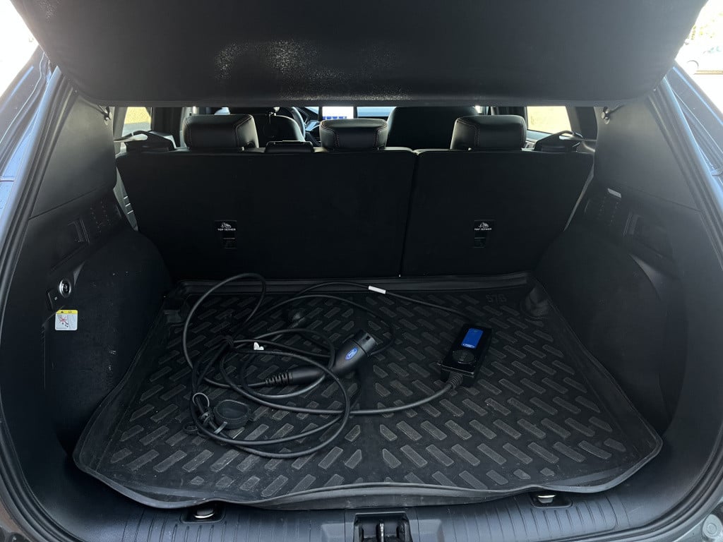 Ford Kuga 2.5 phev st-line x | carplay | keyless | trekhaak | camera