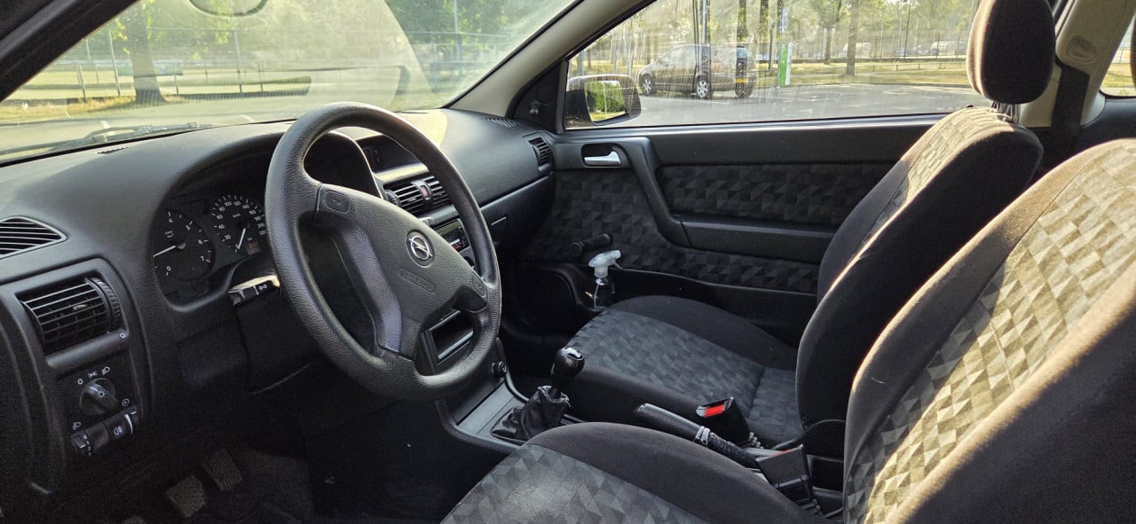 Opel Astra 1.6i 2000 – Vol jaar APK – 118.500km