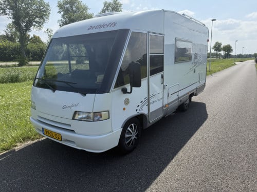 Dethleffs globetrotter integraal camper