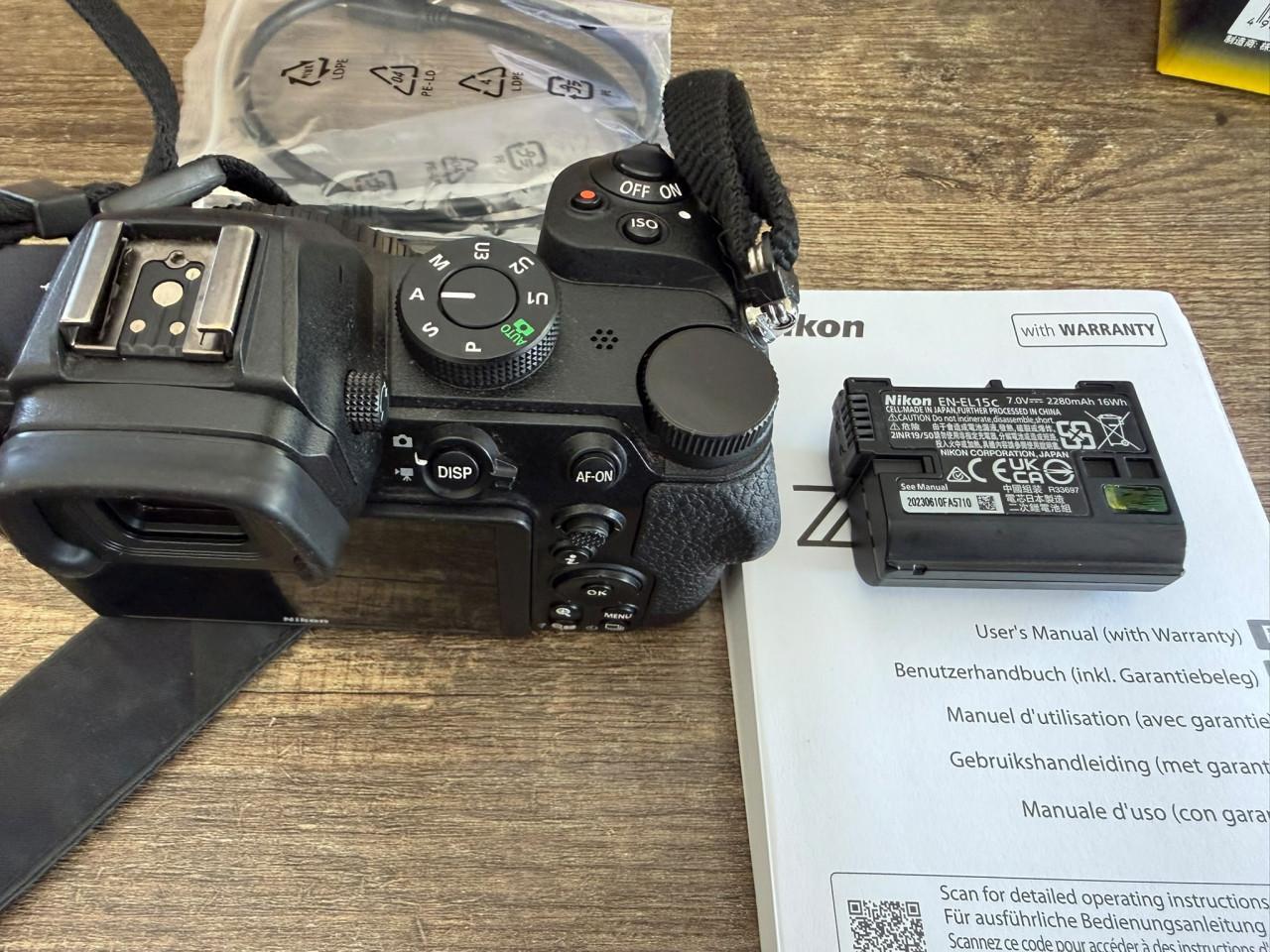 Nikon Z5 (Lage SC: 11k) zo goed als nieuw / garantie