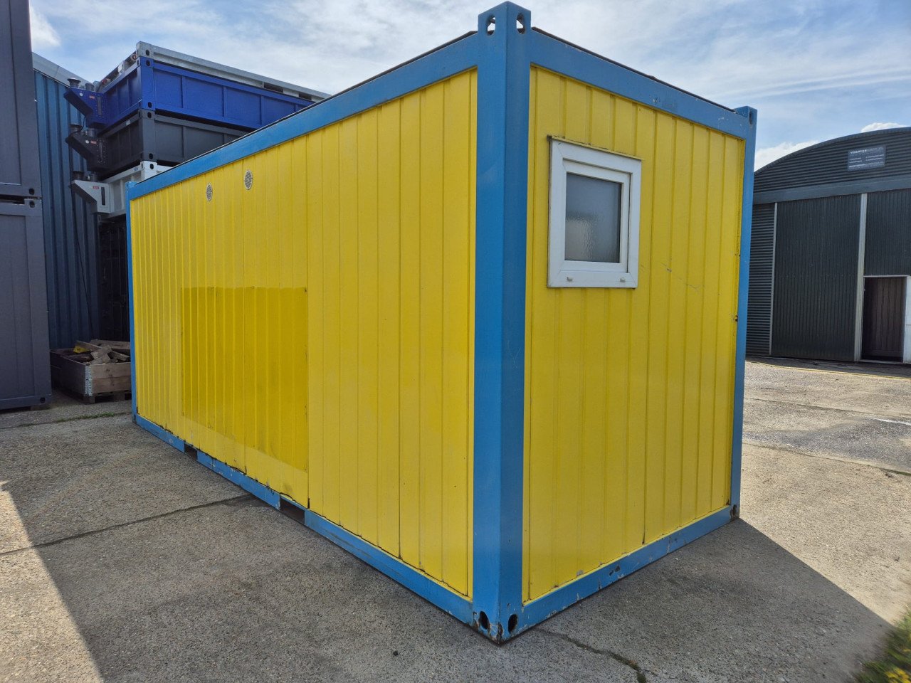 20ft sanitairunit / toiletunit / tijdelijke toiletten