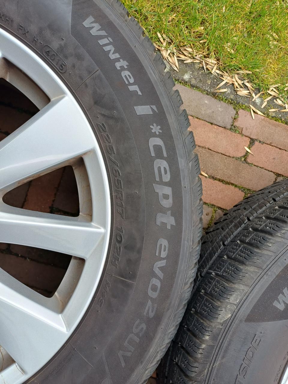 Mazda cx5 velgen met winterbanden 17 inch