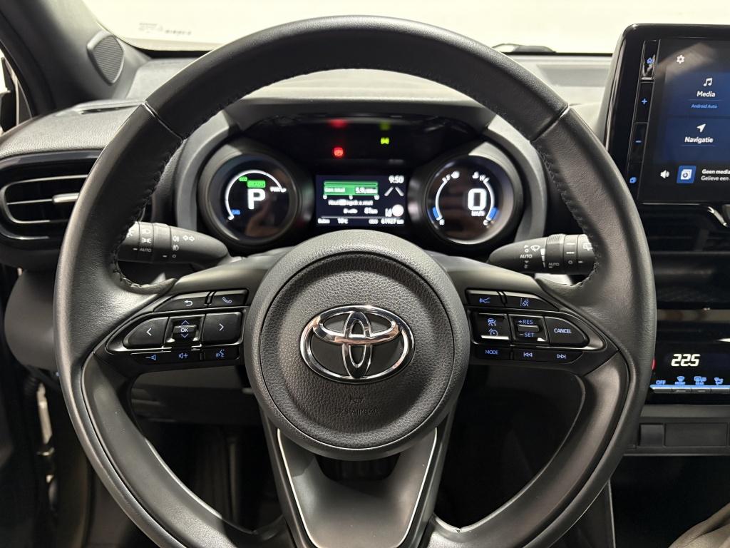 Toyota Yaris Cross 1.5 hybrid first edition | bsm | stoelverwarming | camer