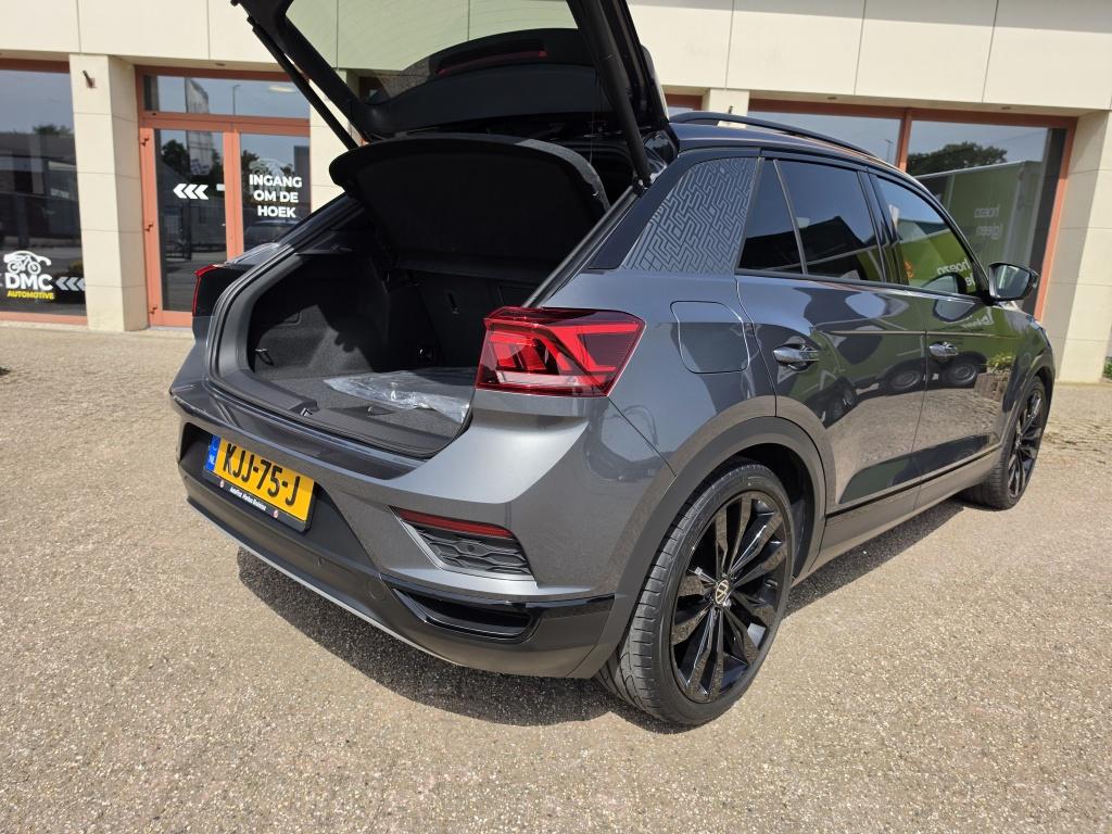 Volkswagen T-roc sport | blackstyle | 19' suzuka | led | pano | navi | crui