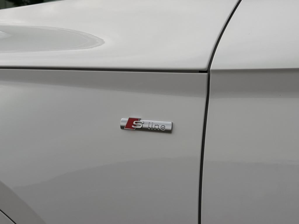 Audi Q5 50 tfsi e s edition | soh 90% | elek. trekhaak | cruise | apple car