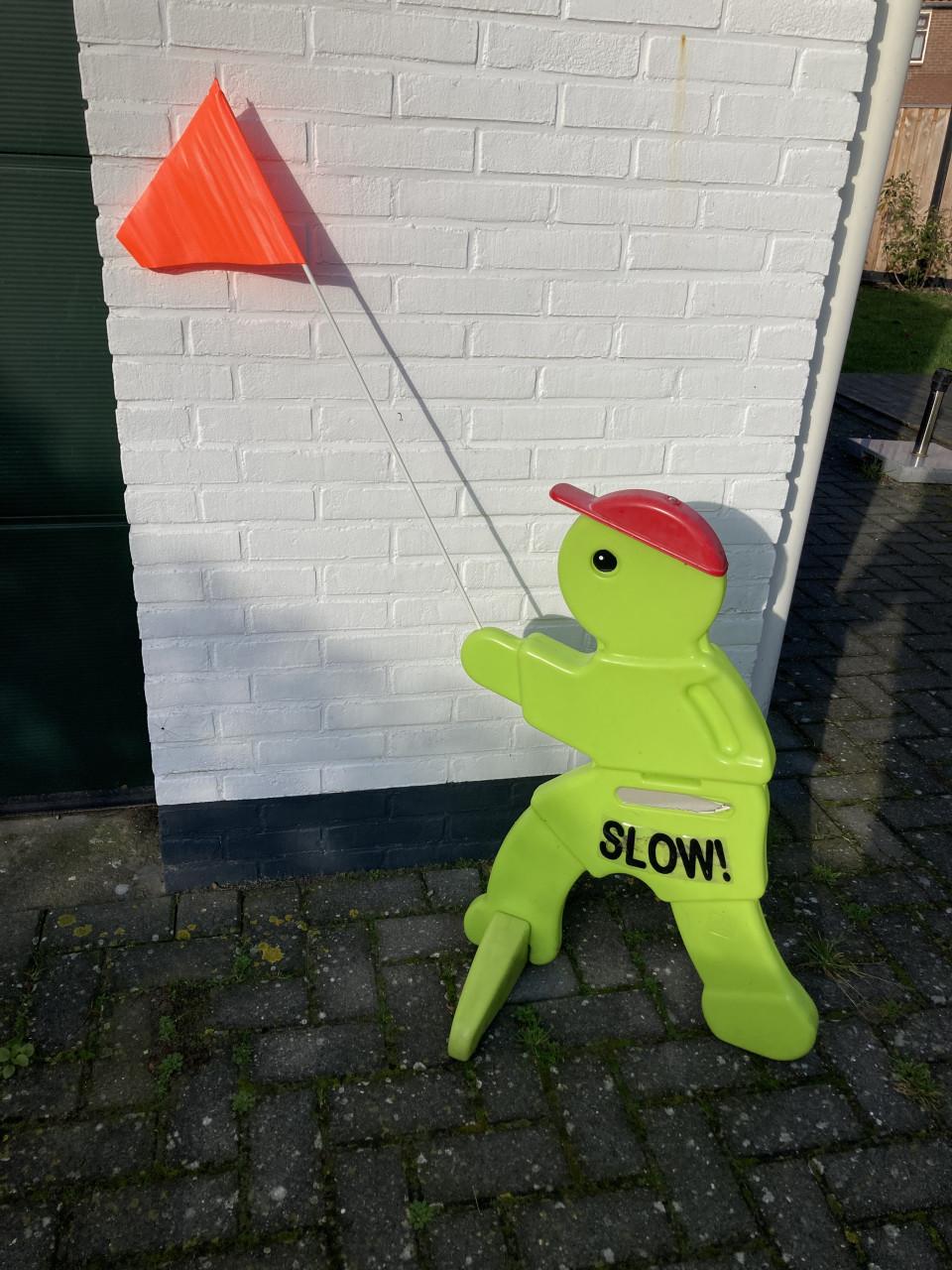 Te koop: Victor veilig- verkeerspoppetje