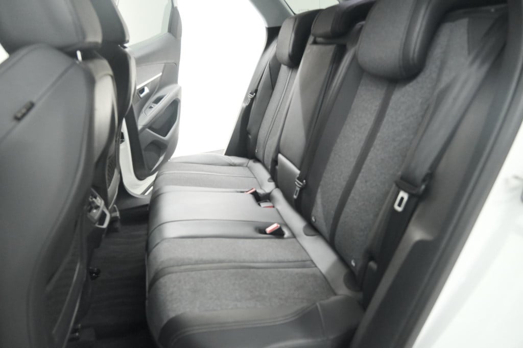 Peugeot 3008 puretech 130 eat6 allure | camera | dodehoekdetectie | elektri