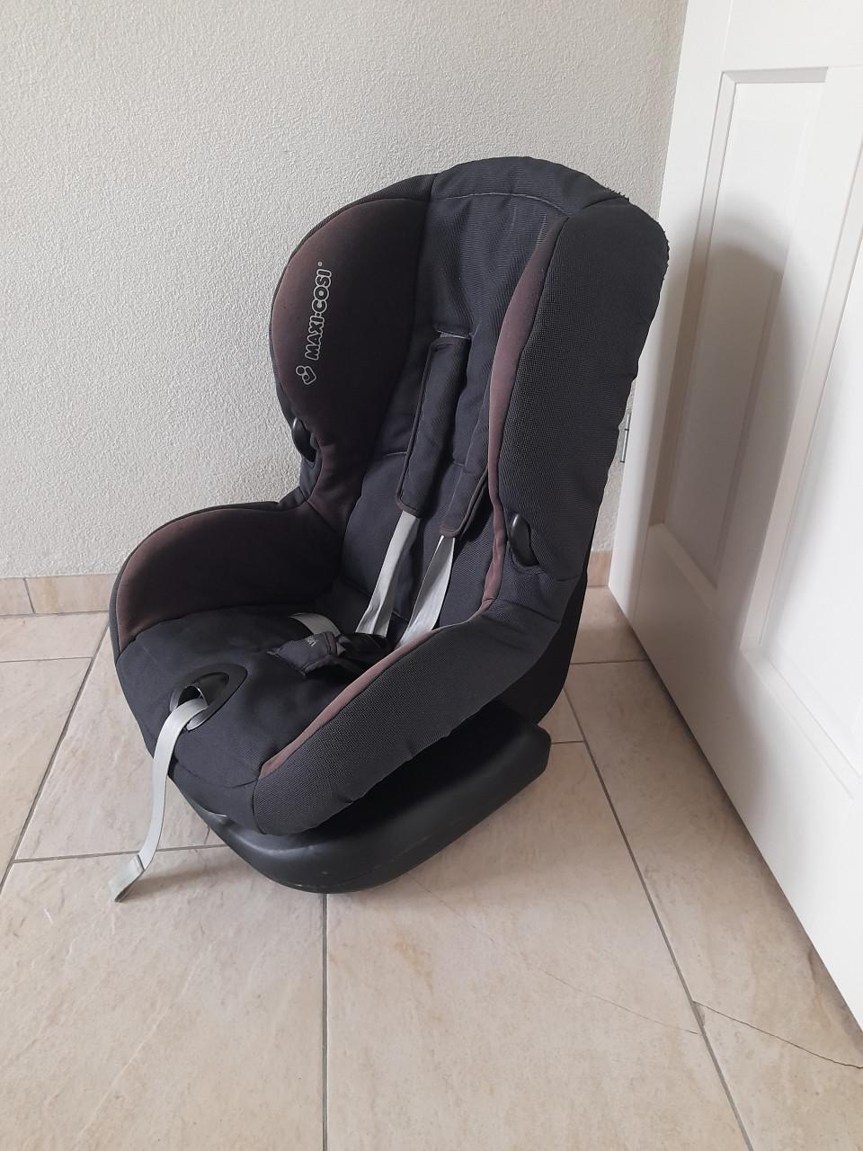 Maxi cosi autostoel 9/18 kg (in goede staat )