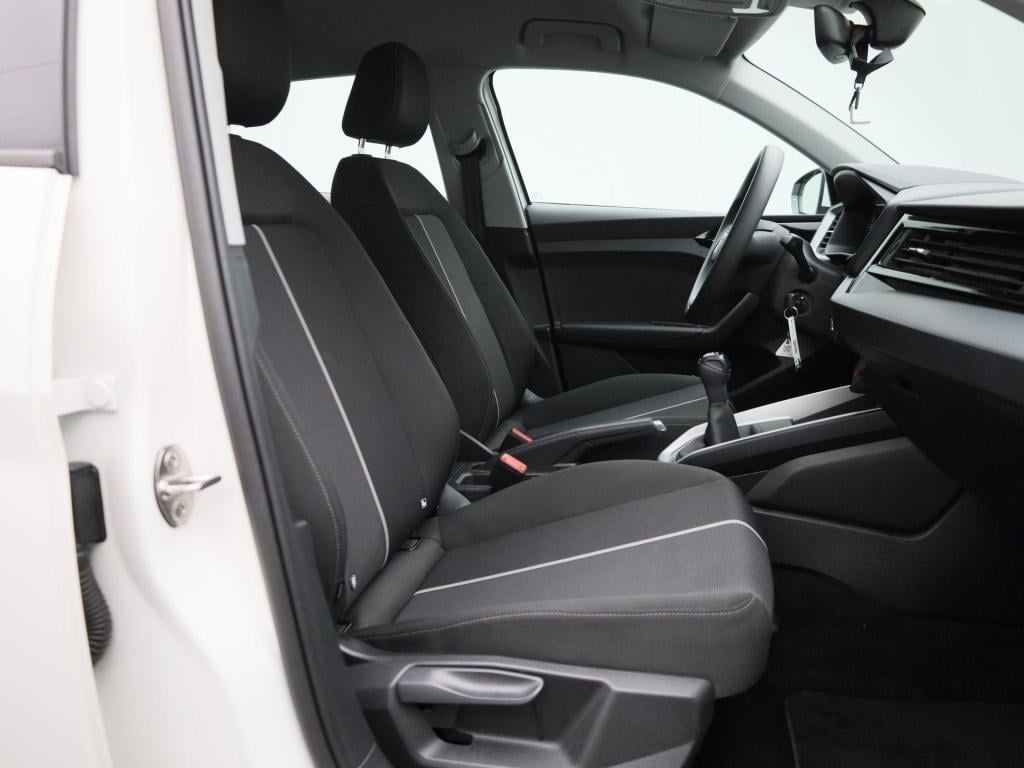 Audi A1 Sportback 25 tfsi pro line | lmv | parkeer sensoren | virtual cockp