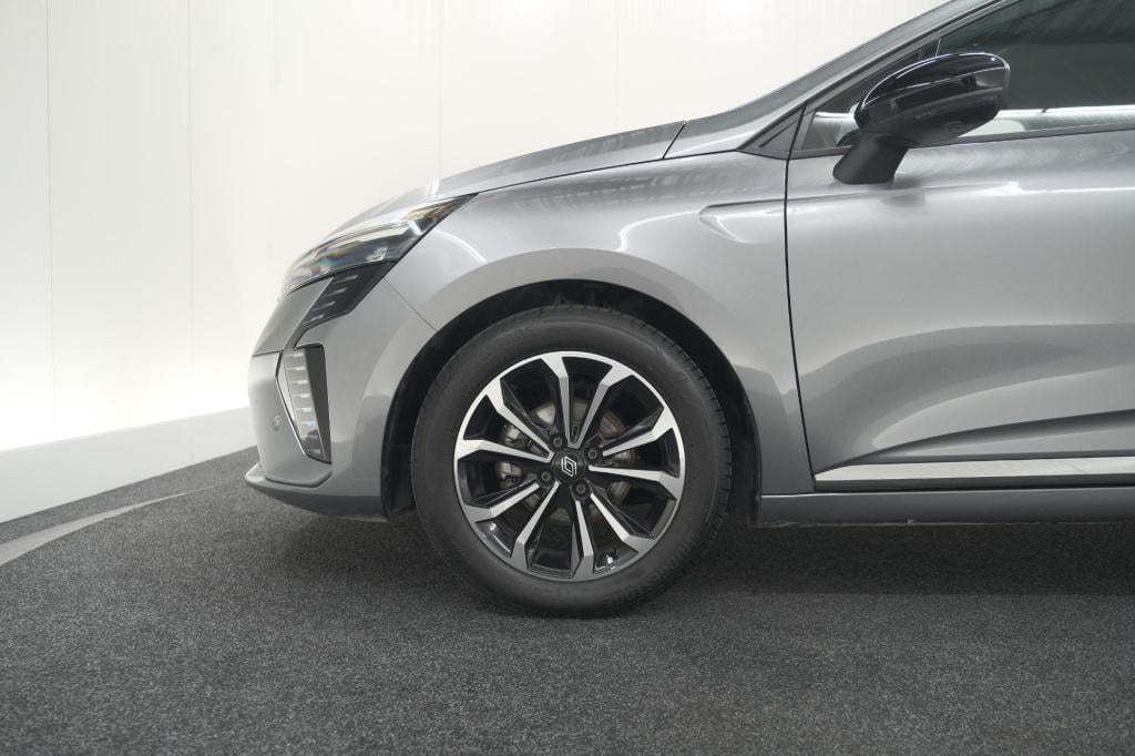Renault Clio tce 90 gpf techno | 360 camera | adaptieve cruise control | 9.