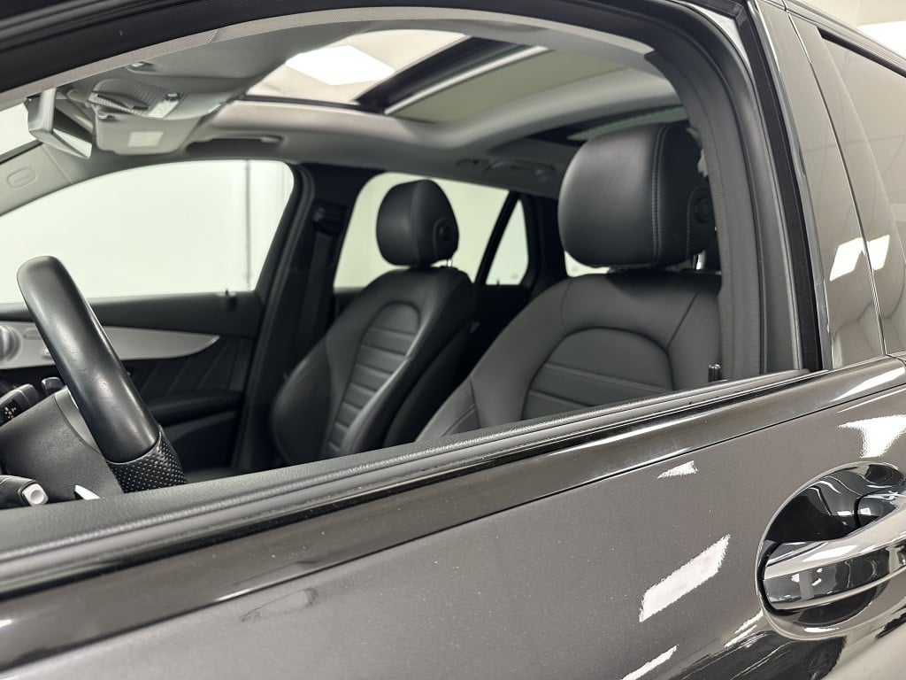 Mercedes-Benz Glc 300e 4m. amg premium plus | luchtvering | burmester | hea