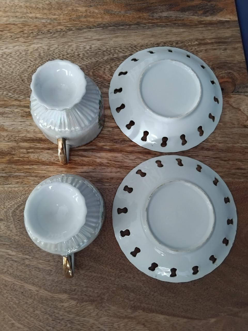 Vintage 4-delig Kop en schotels