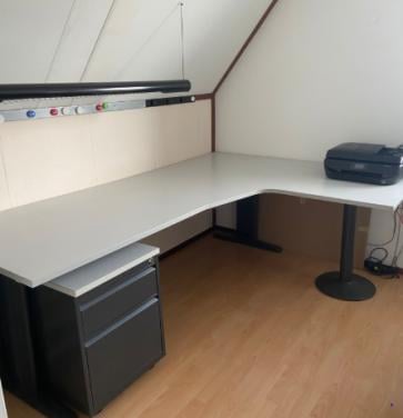 Bureau + Bureaustoel