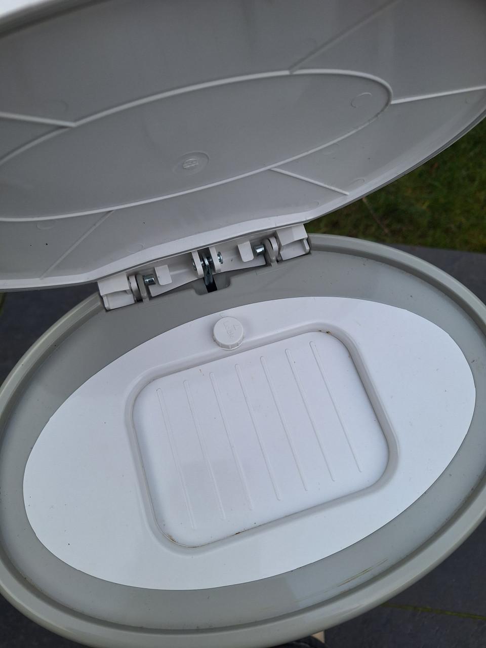 Korbell luieremmer met pedaal