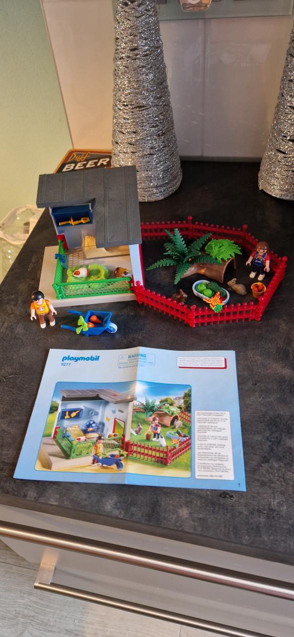 18 playmobil sets