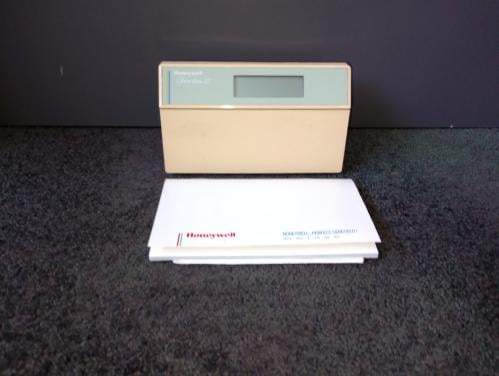 Thermostaat Honeywell Chronotherm 3  € 25,-