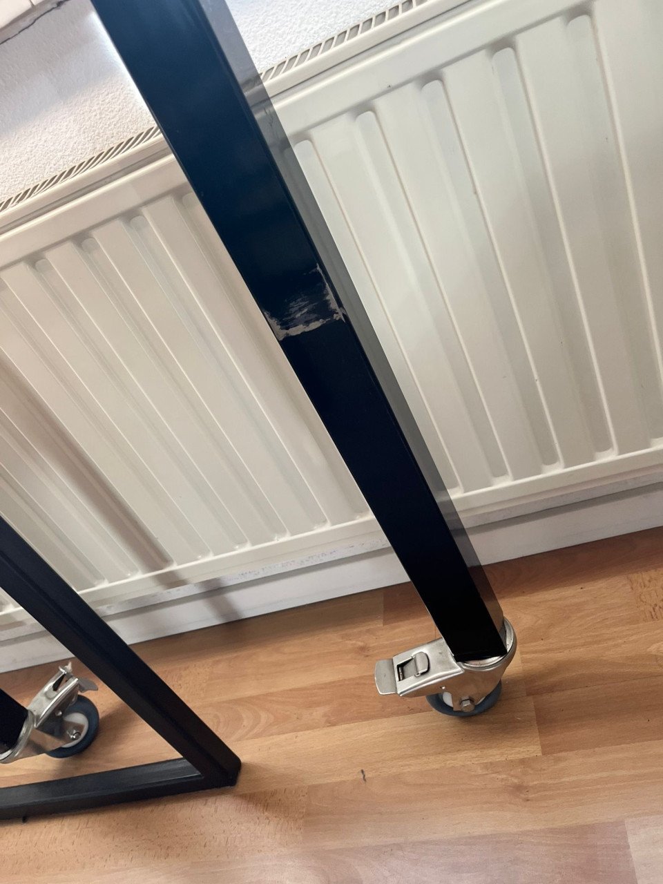 Eettafel/ bartafel met bank en 4 stoelen